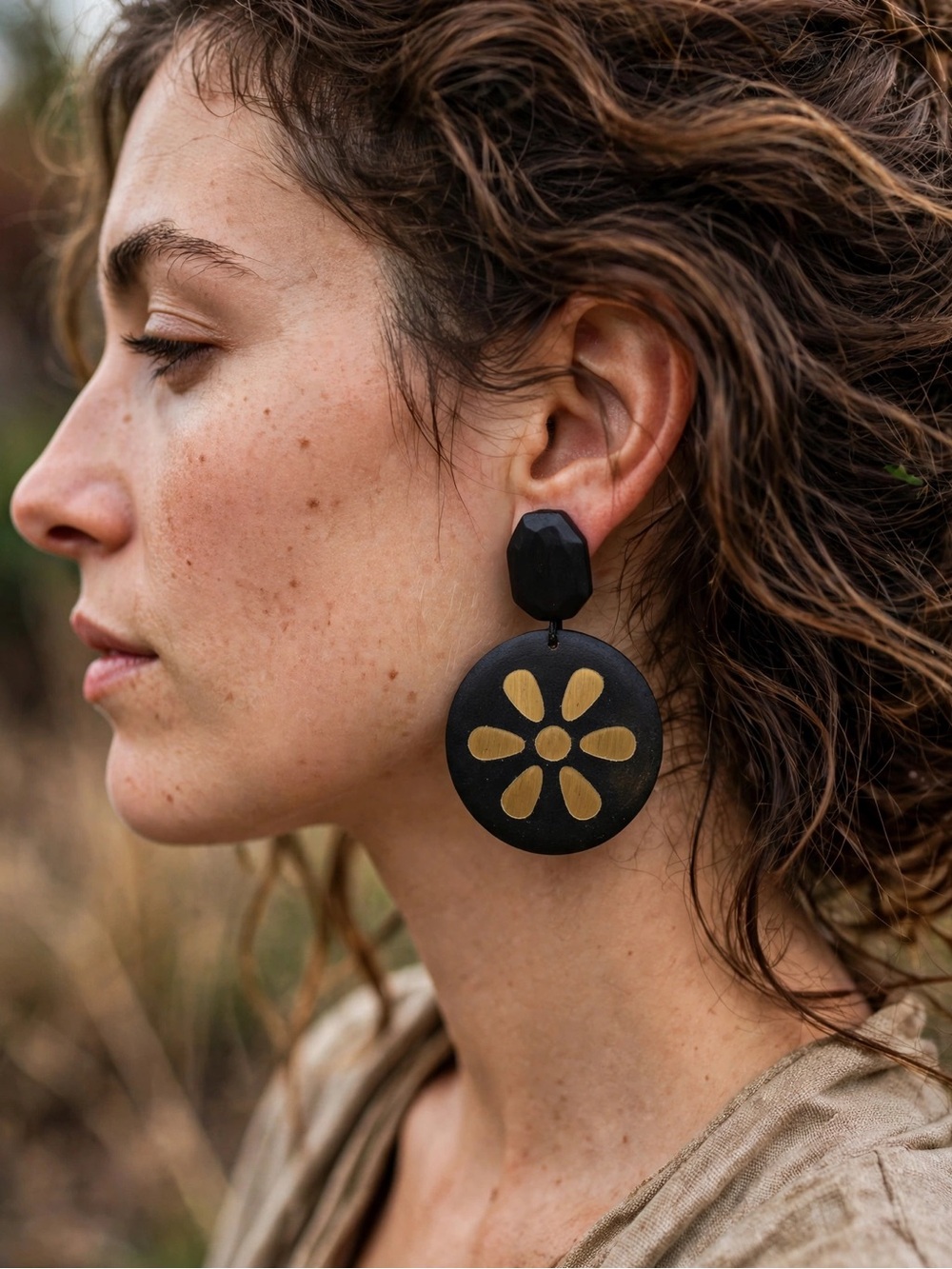 NWT Handmade Black Wooden Disc Dangle Earrings Gold Flower Inlay S925 E114